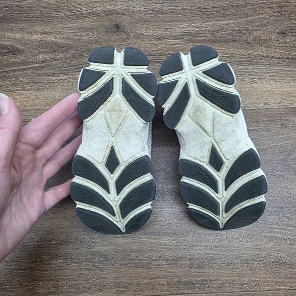 Bundle of Carters Toddler Boy Dinosaur/Gray Shoes SIZE: 11 - Picture 12 of 14